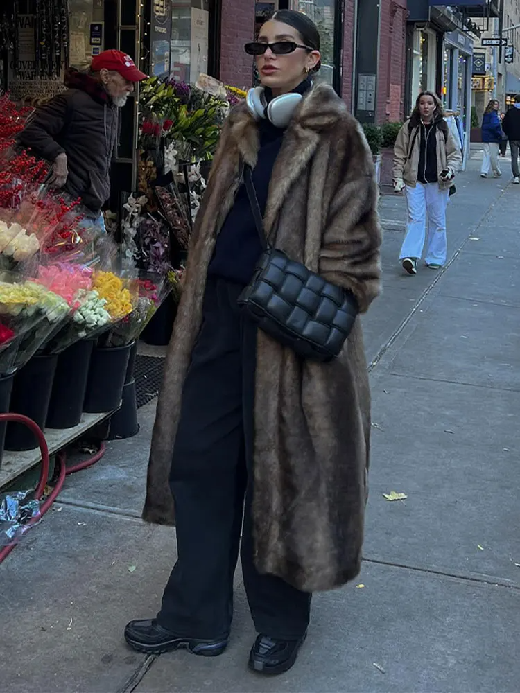 Klara – Flauschiger Winter-Trenchcoat für Frauen