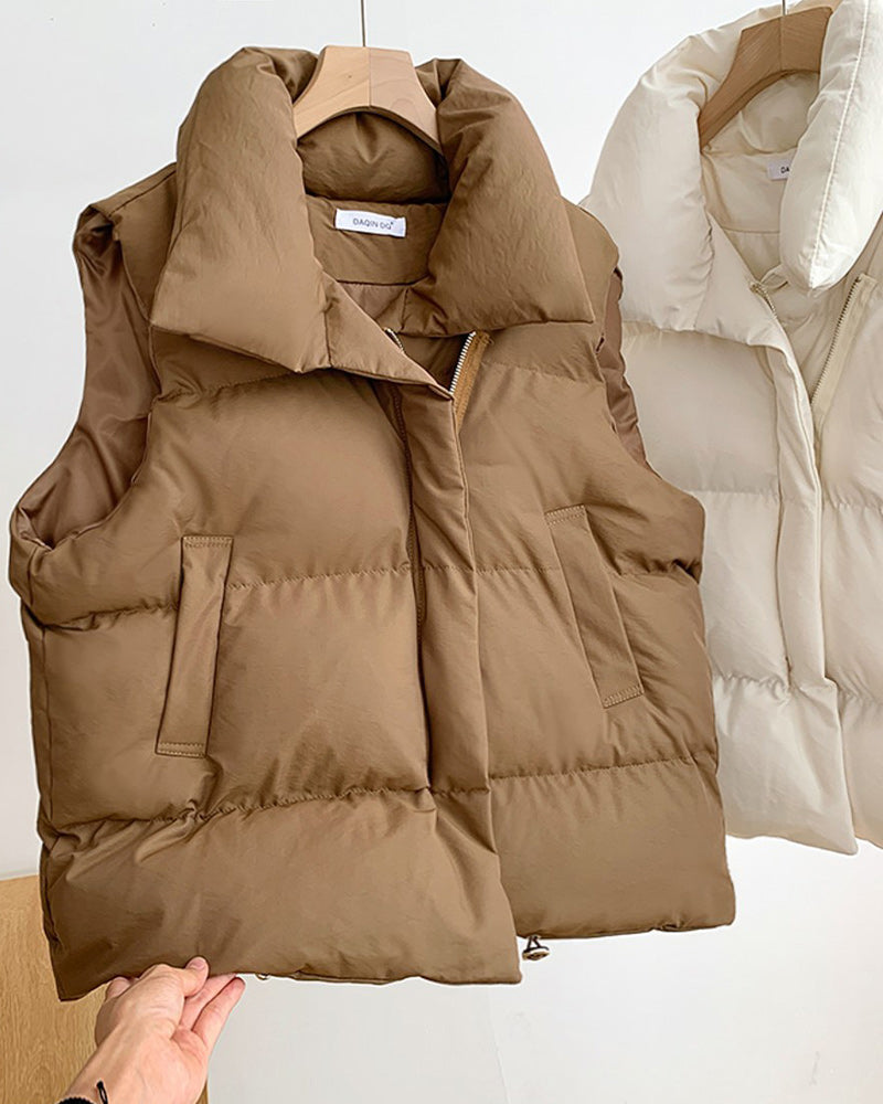 Lena – Einfache ärmellose Steppjacke mit Reißverschlusstasche