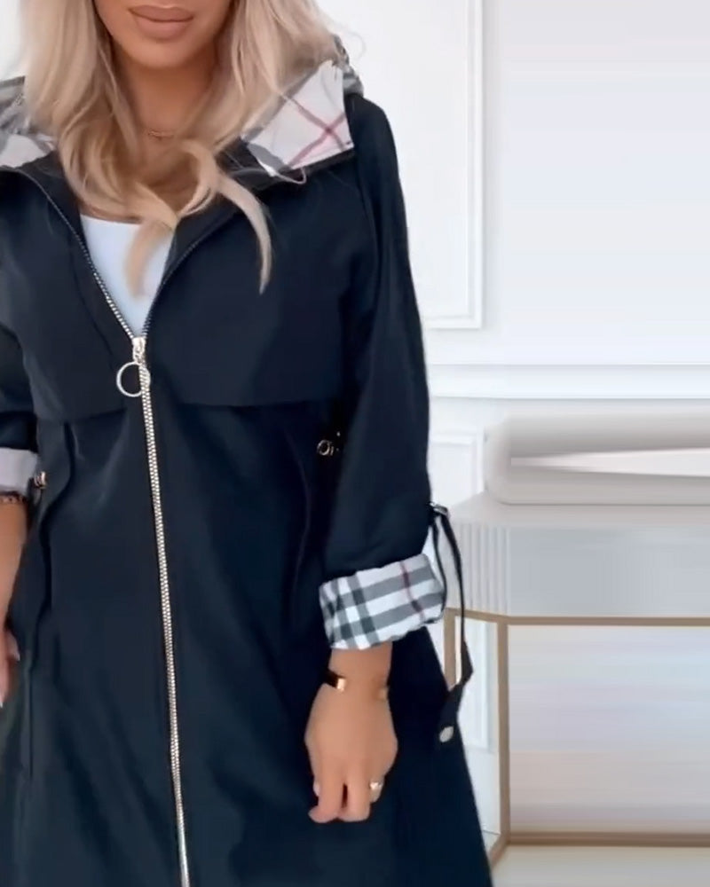 Gabriela – Trenchcoat mit praktischer Kapuze