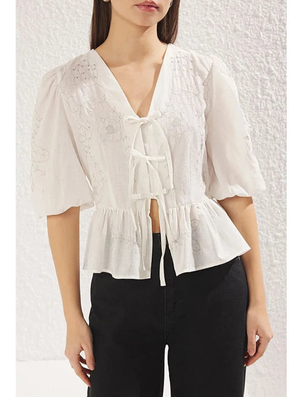 Bärbel - Damen Schnürbluse Puffärmel Weiß 3