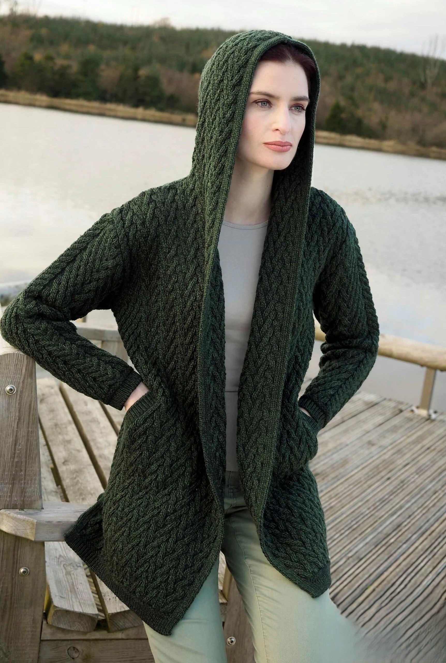 Bellina – Warmer Shawl-Hooded Aran Cardigan für Damen Grün