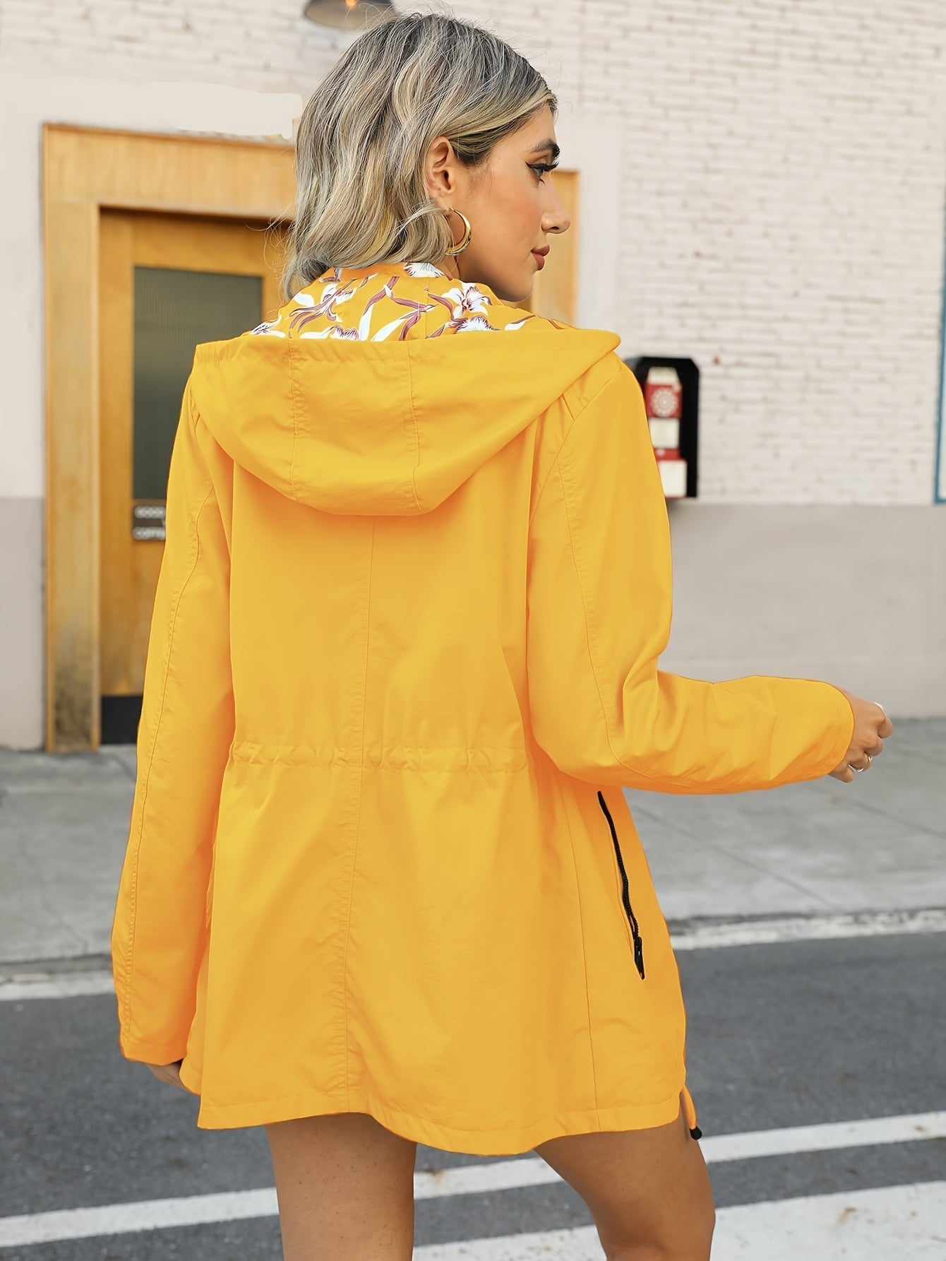 Carlotta - Damen Sommerjacke Blütenprint Mit Kapuze Gelb