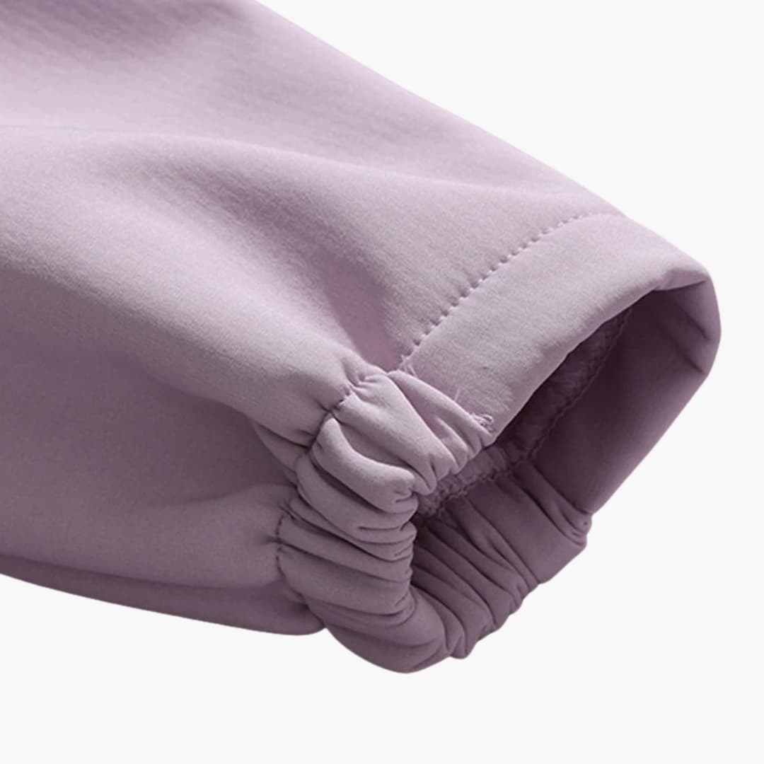 Adriana – Damen Softshelljacke mit Kapuze & Reißverschluss