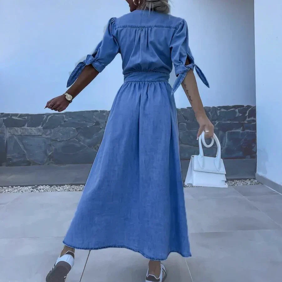 Edeltraud – Langärmeliges Damen-Maxikleid aus Denim Blau 2