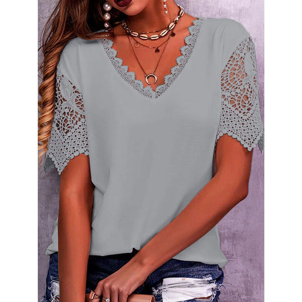 Elodia - Damen Bluse mit Spitze – Hellblaues V-Ausschnitt Top mit Häkelärmeln Grau