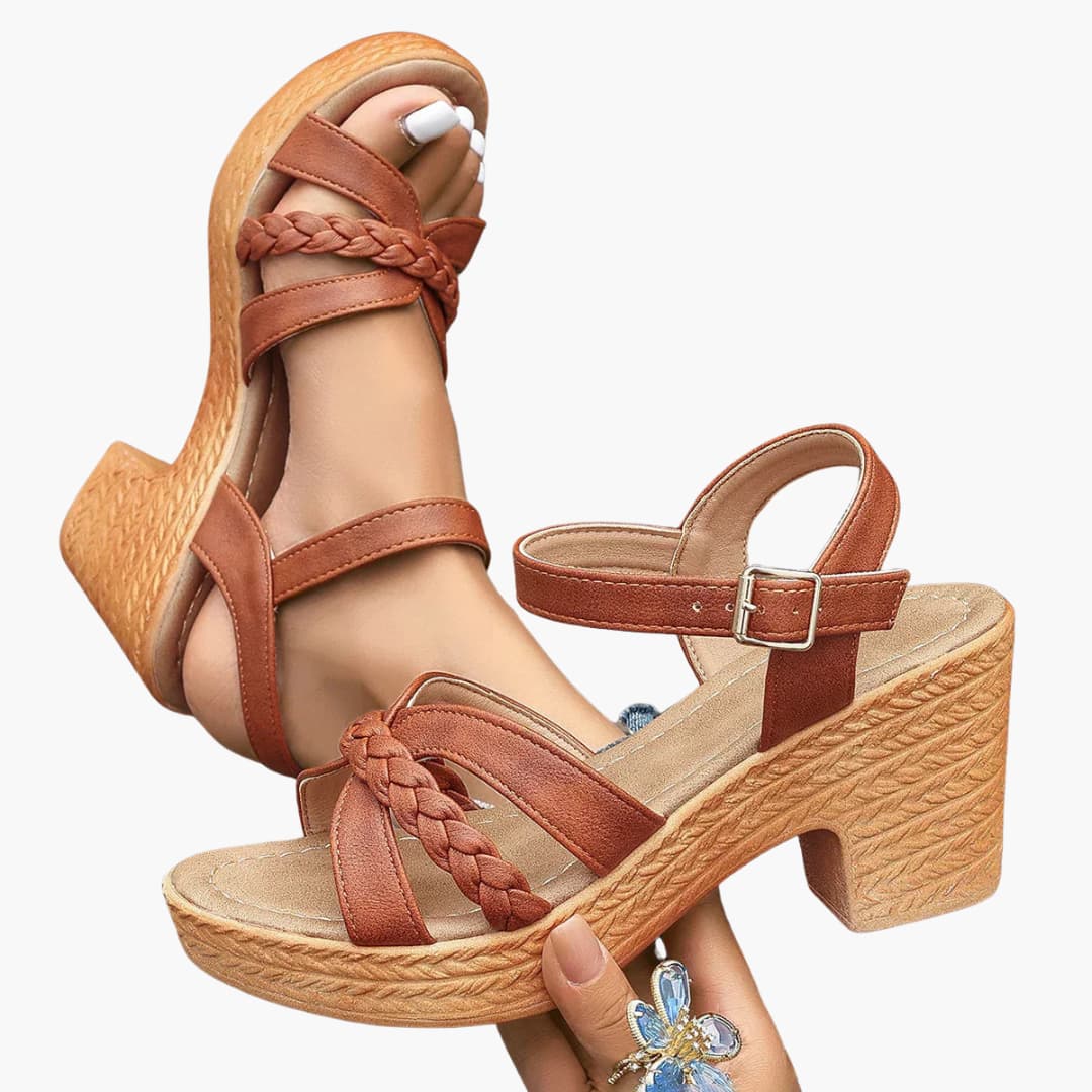 Evania - Orthopädische Keilsandalen mit Fußbett Braun