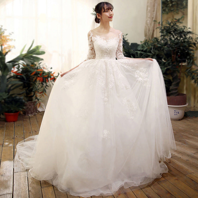 Flora – Brautkleid mit Spitzenärmeln WeiB