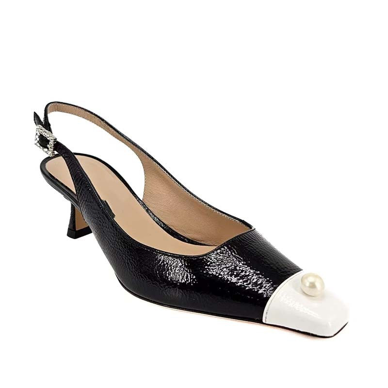 Isidora- Femme Slingback Kitten Heel Pumps mit Perlenakzenten Schwarz und Weiß 1-0-cib