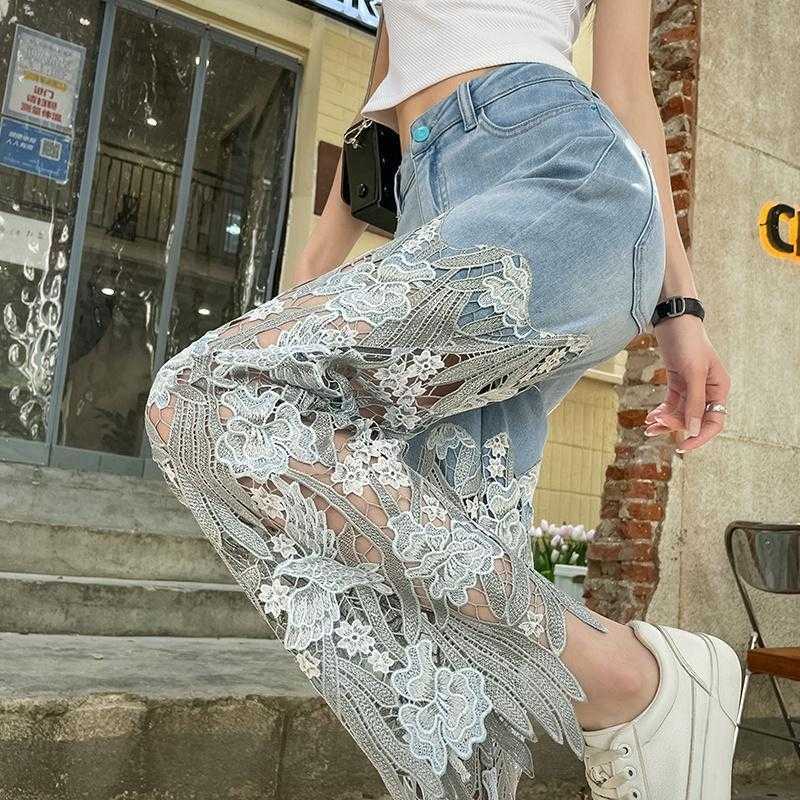 Julia – Vintage Damen-Slim-Jeans mit Spitzenbesatz Blau