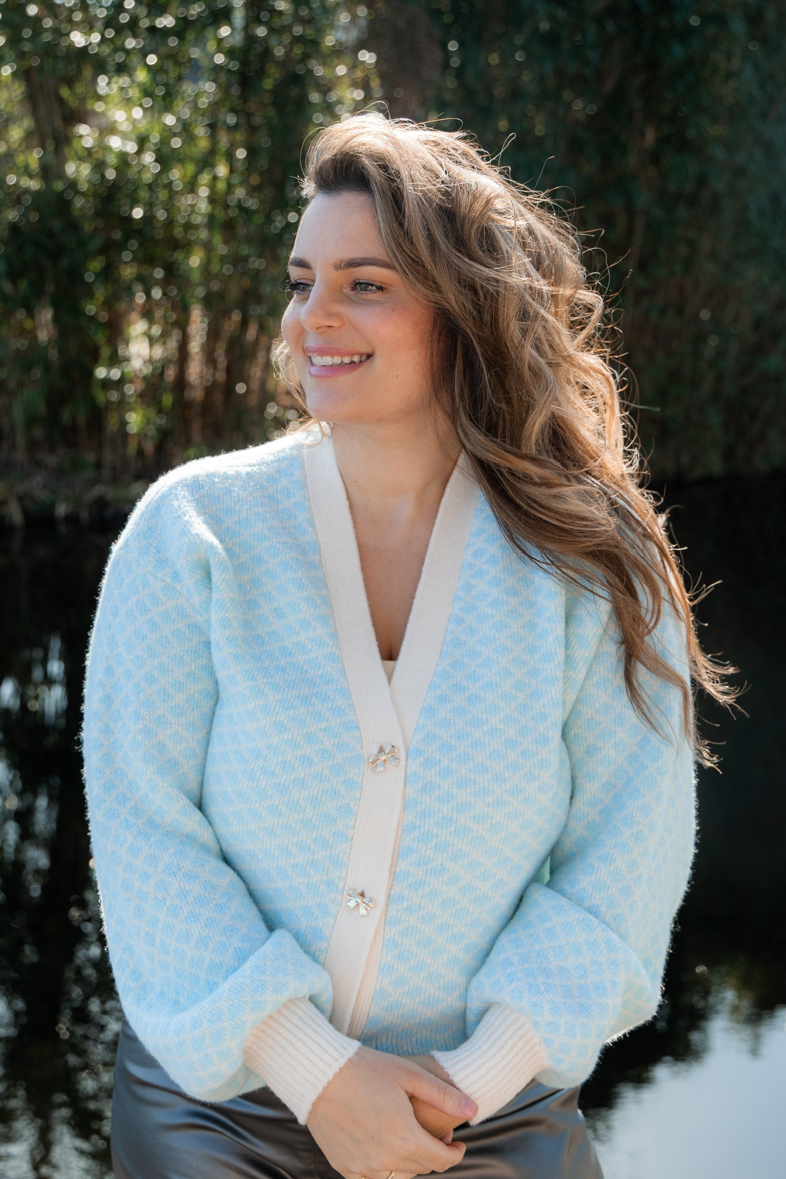 Dunya - Hellblaues Damen Jäckchen Mit Schleifendetail