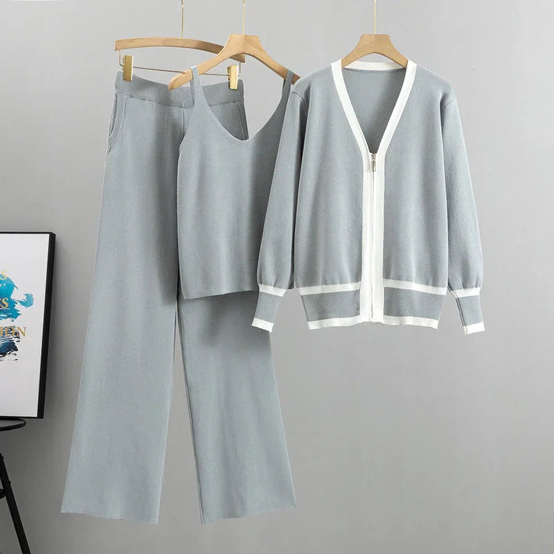 Maike - Dreiteiliges Damen Strickset mit Kontrastdesign