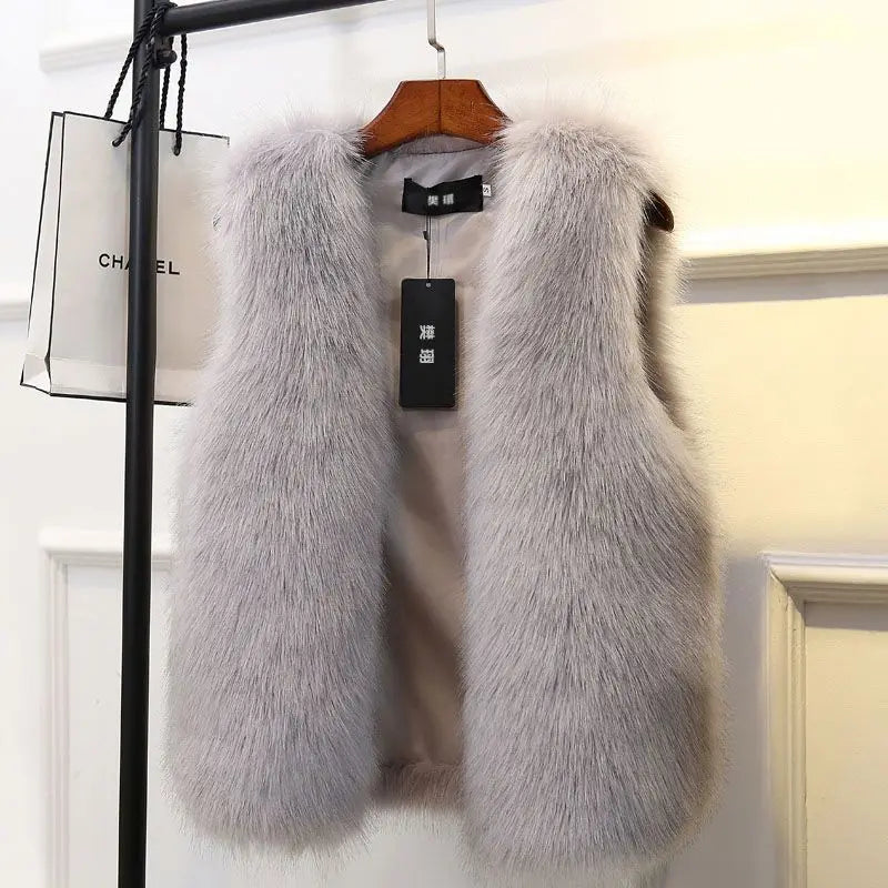 Penelope - Warme Damen Pelzweste für Herbst & Winter Aschgrau