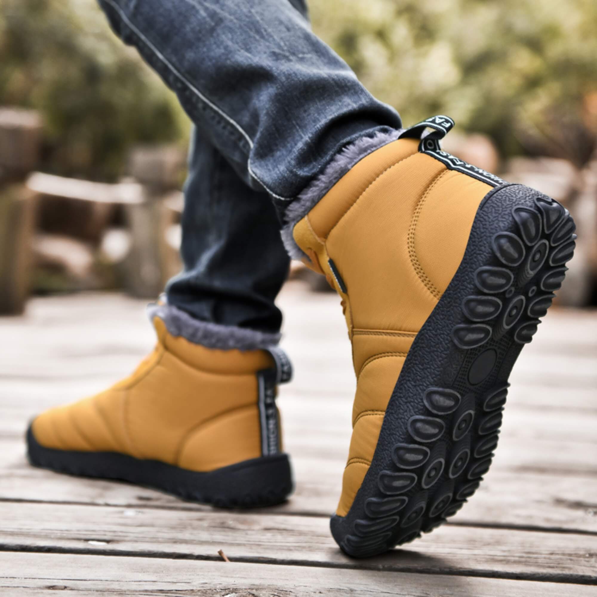 Qadir - Herren Barfußschuhe wasserdicht & bequem Goldgelb