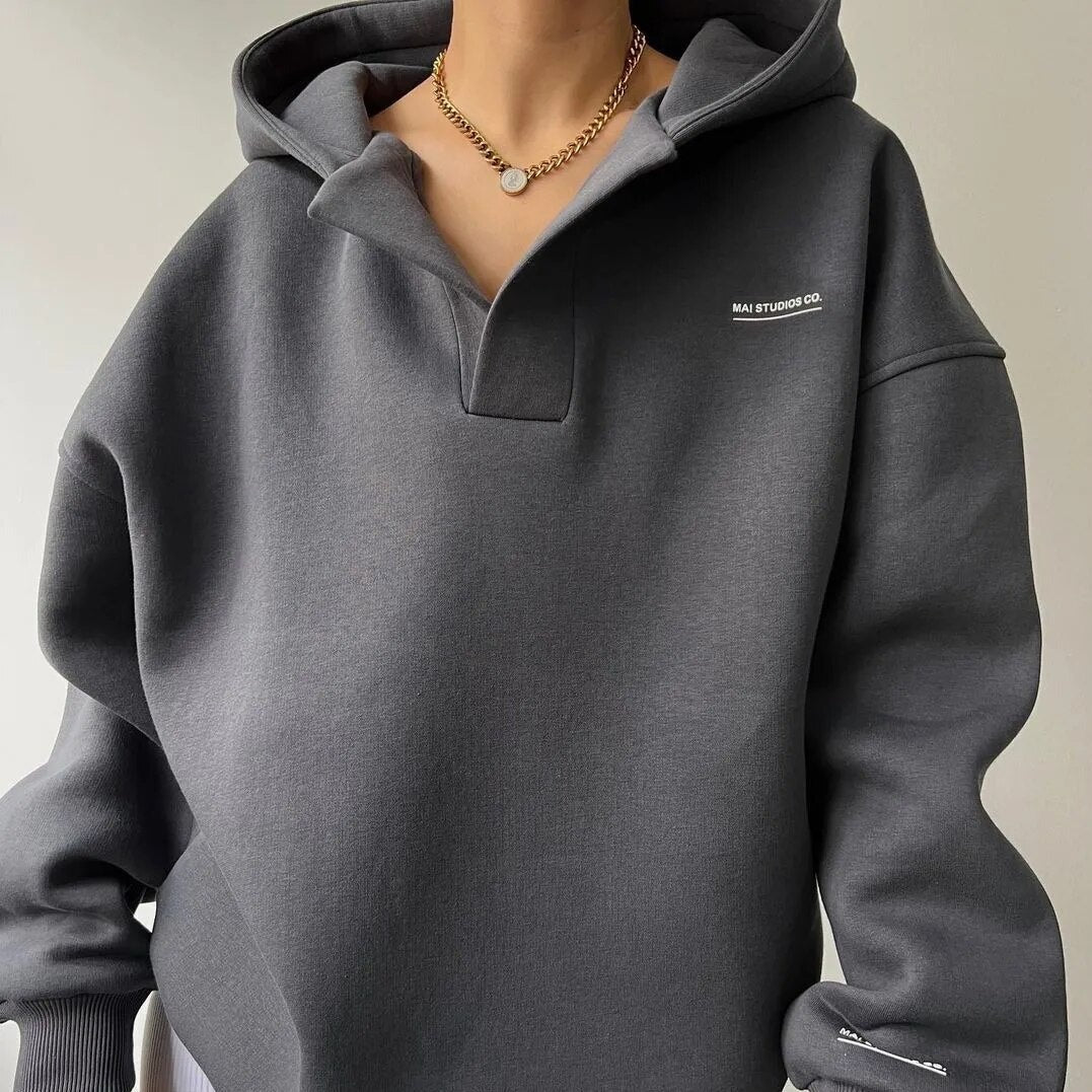 Thirza – Warmer Hoodie im modernen Look, Winter