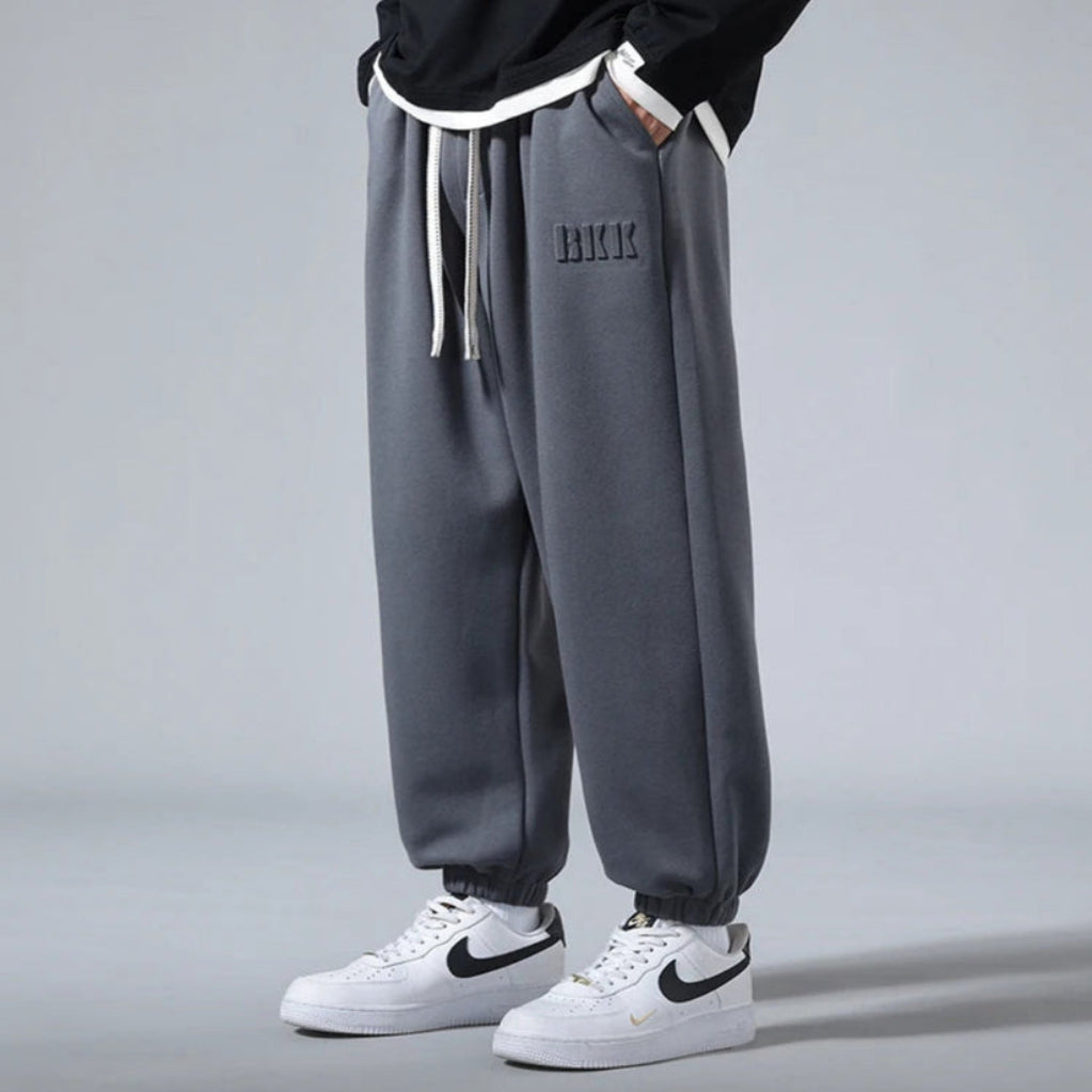 Kerem - Bequeme moderne Damen-Jogginghose