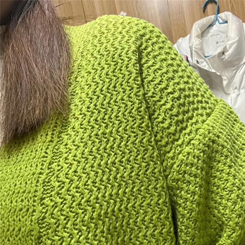 Romina – Lange Strickjacke in einem warmen