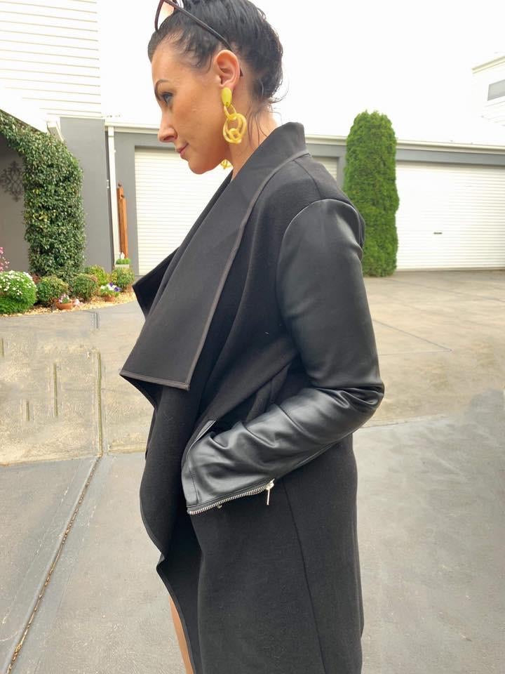 Erna - Damen Modejacke Stylisch Modern und Bequem