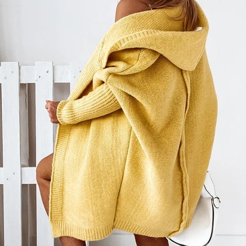 Brigitta – Mira Kuscheliger Strickcardigan