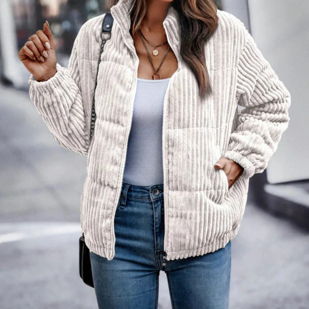 Elora - Wetterfeste Winterjacke Damen Mit Kapuze & Stil