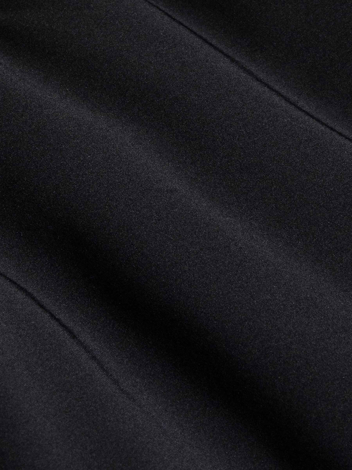 Beatrix – Die schwarze Winterjacke von Cassel