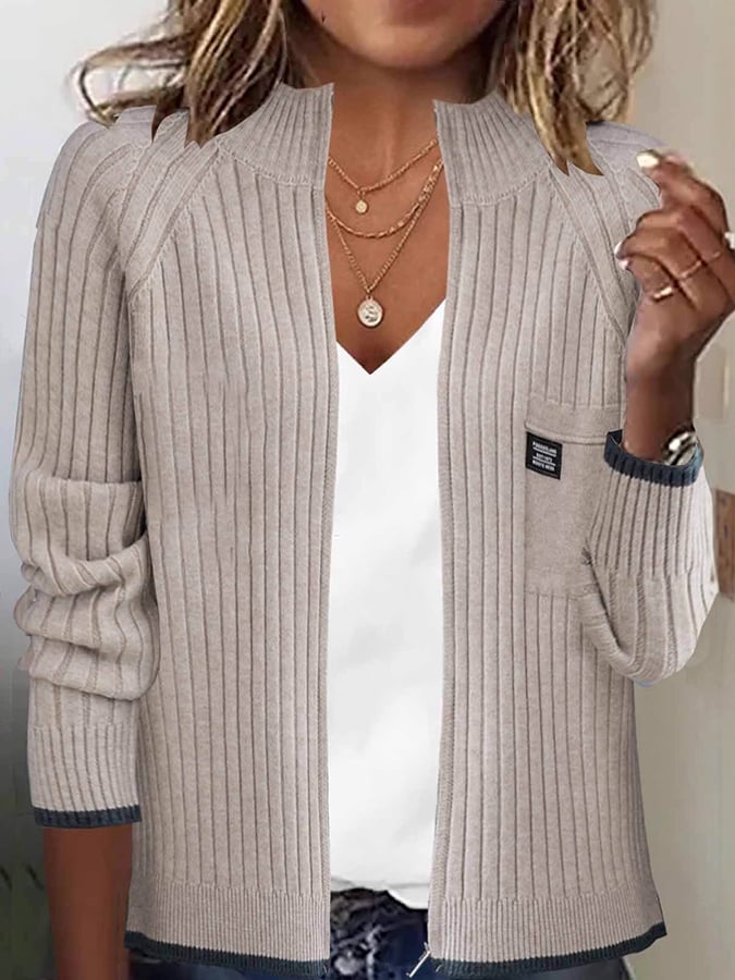 Gerti – Retro-Cardigan mit langen Ärmeln in Beige