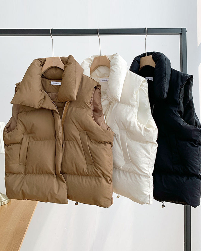 Lena – Einfache ärmellose Steppjacke mit Reißverschlusstasche