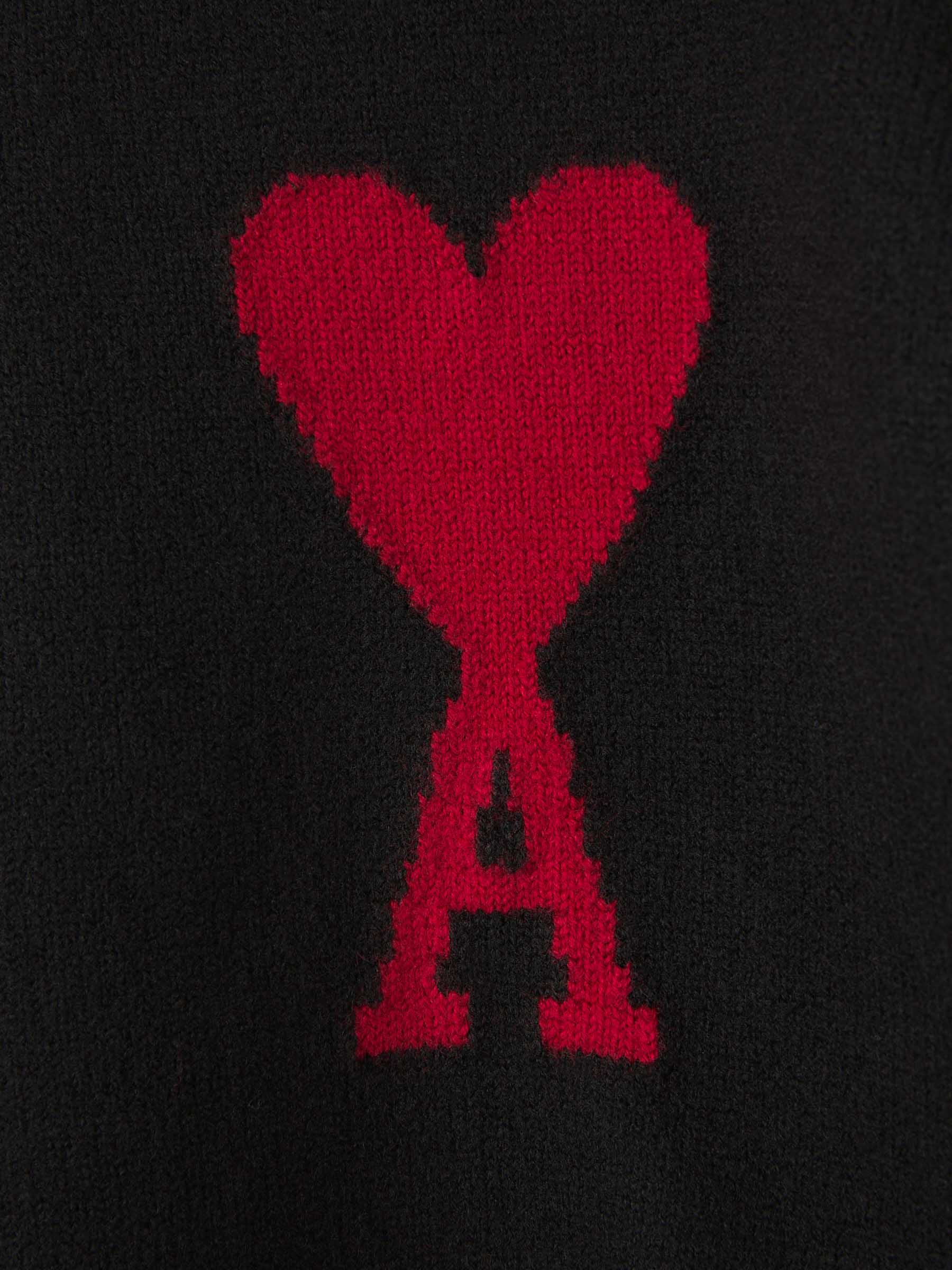 Marika - Herzbestickter Damenpullover