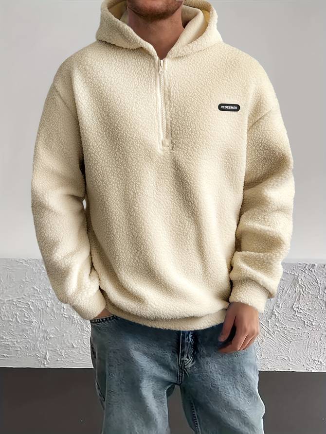 Tristan – Gemütlicher Kapuzenpullover für Herren