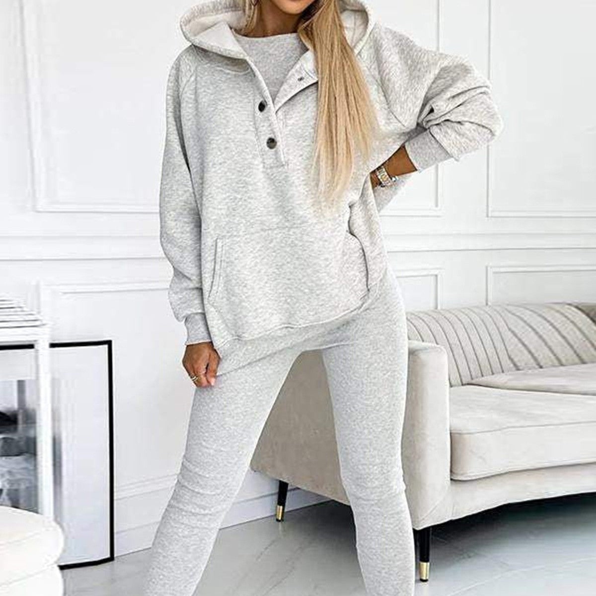 Kerstin - 3-teiliges Damen-Sportanzug mit Kapuzenpullover