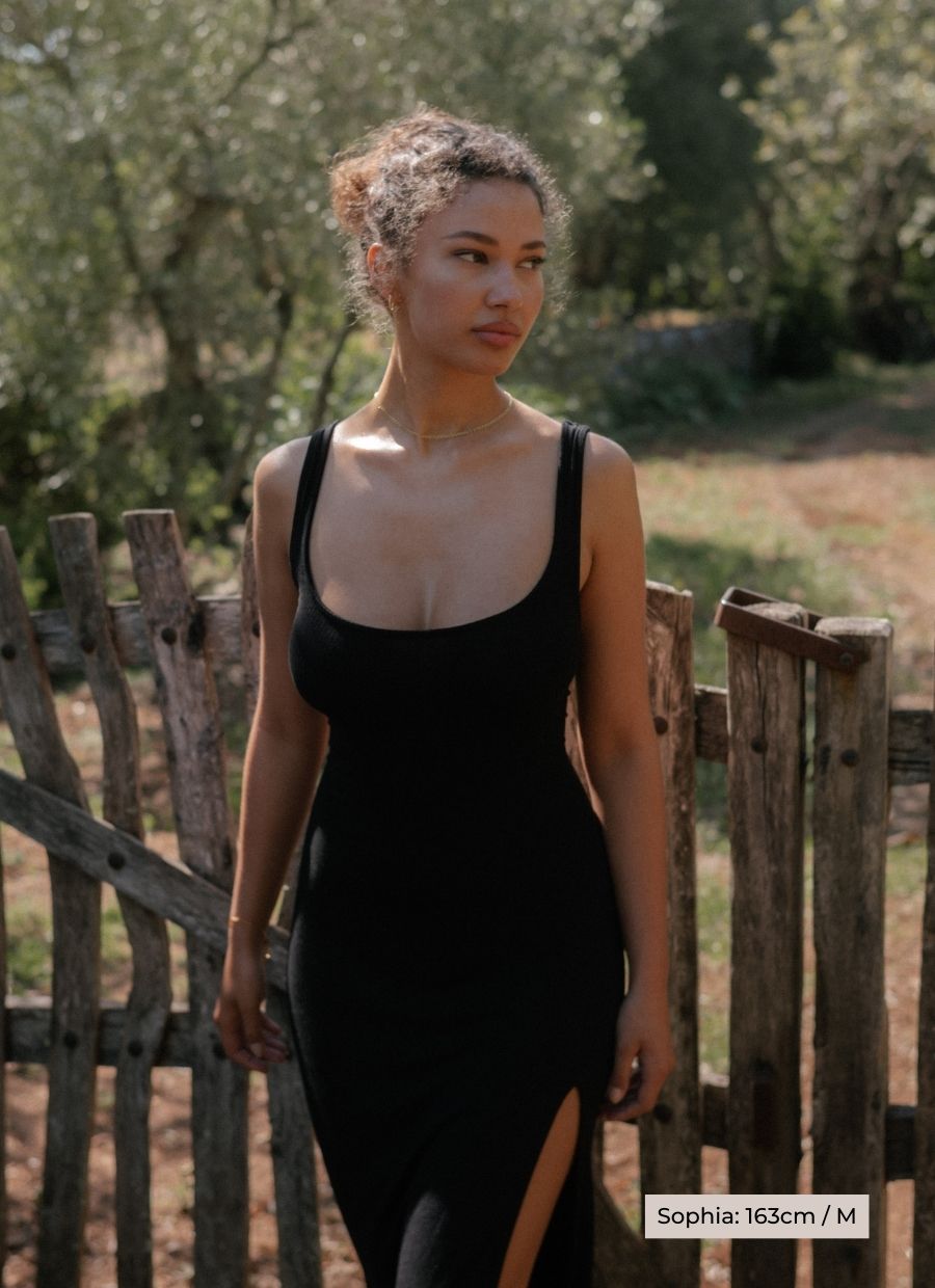 Ada – Schwarzes Francesca-Kleid 1