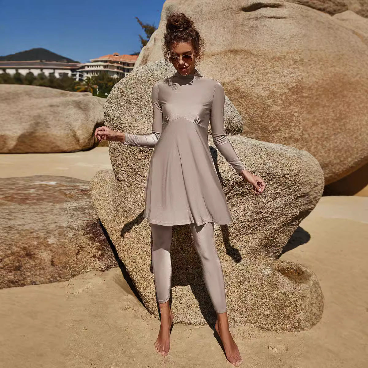 Anna- Damen Sportliches Strandkleid mit langen Ärmeln Aprikose