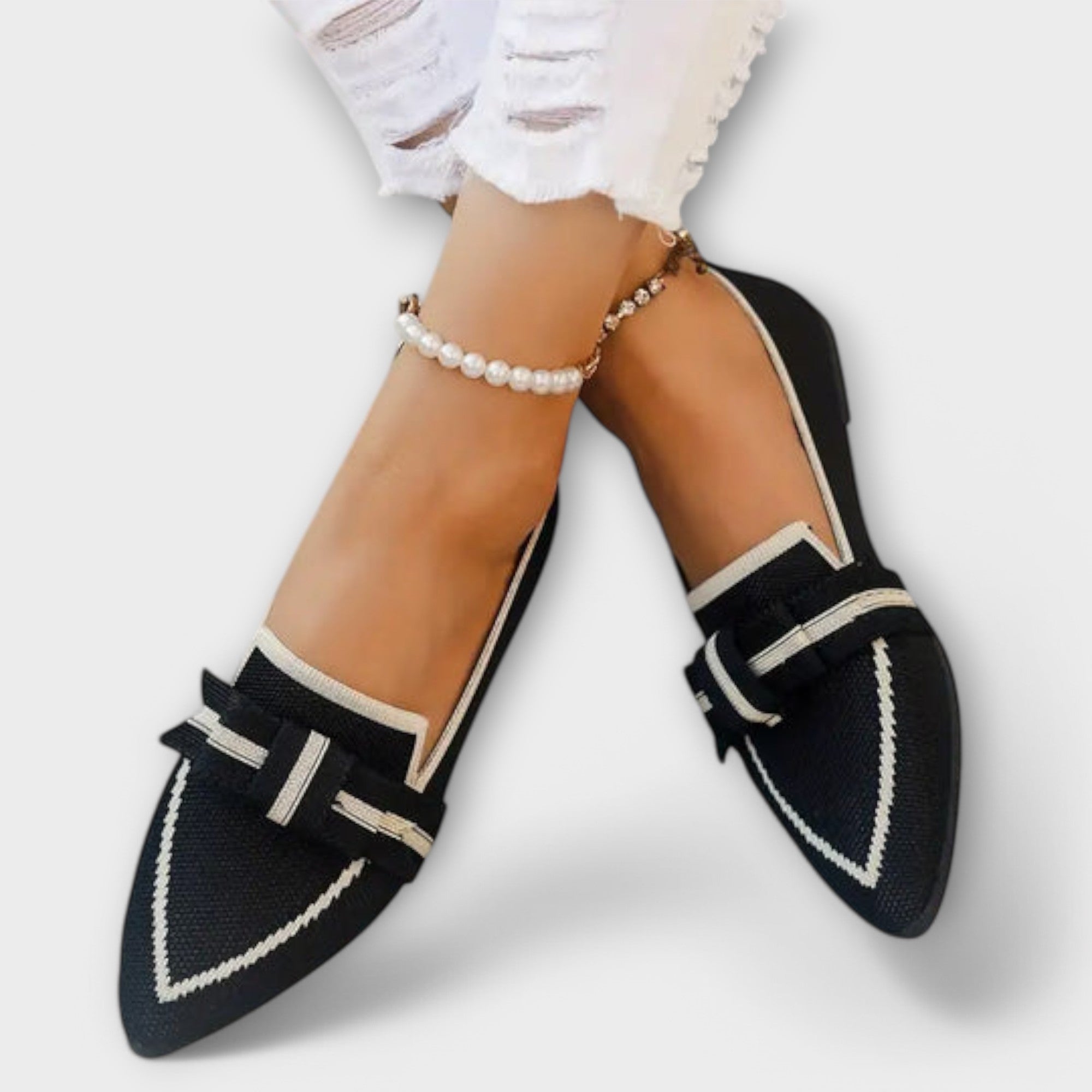 Beldina - Flache Damenschuhe mit geknotetem Design Schwarz