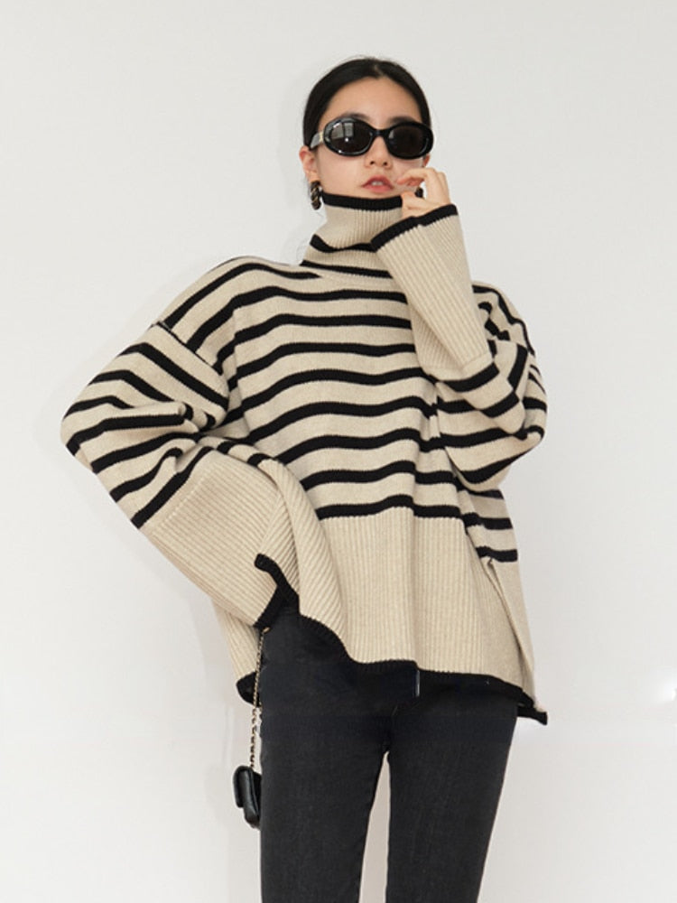 Felicitas – Rollkragenpullover Mit Elegantem Streifenmuster