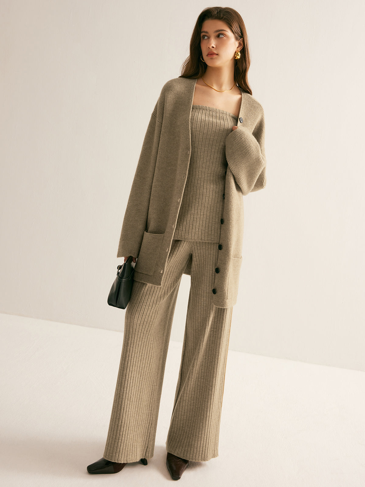 Norah - Klassische Damen Strickjacke im eleganten Stil