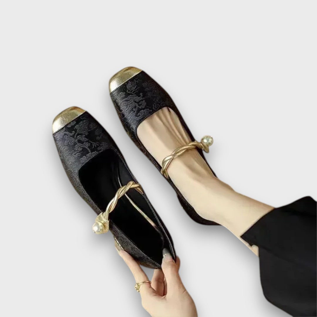 Dilisha – Elegante Ballerinas mit Vintage-Charme Schwarz 2