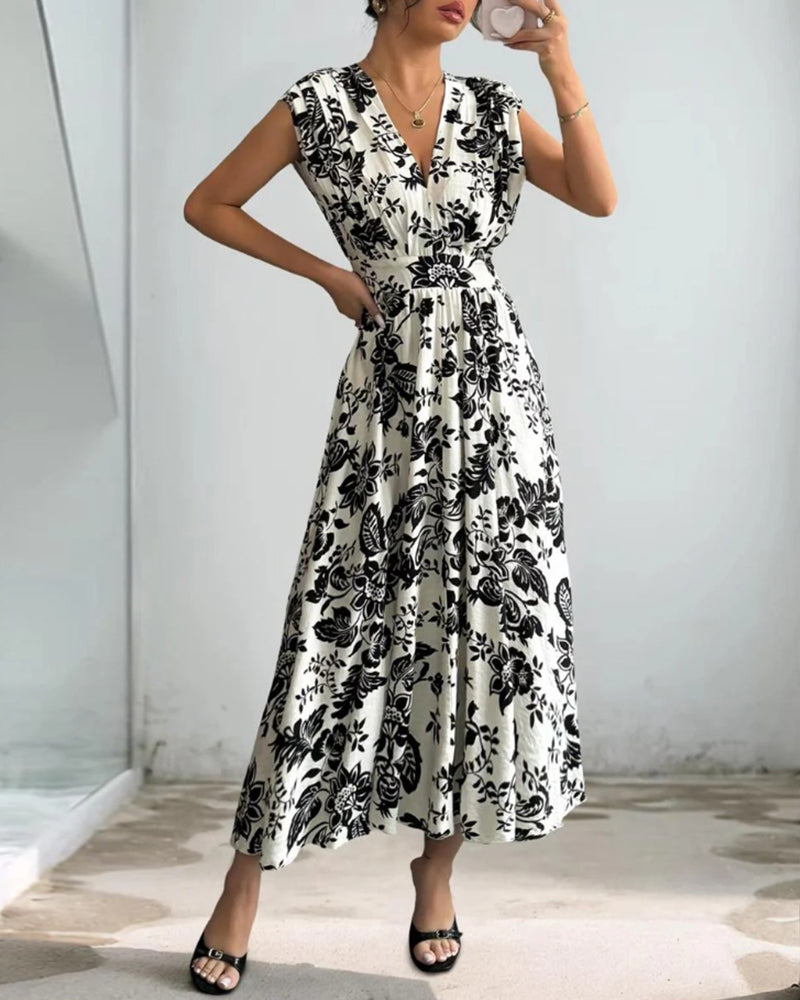 Dora- Kleid V-Ausschnitt Blümchen Schwarz 1