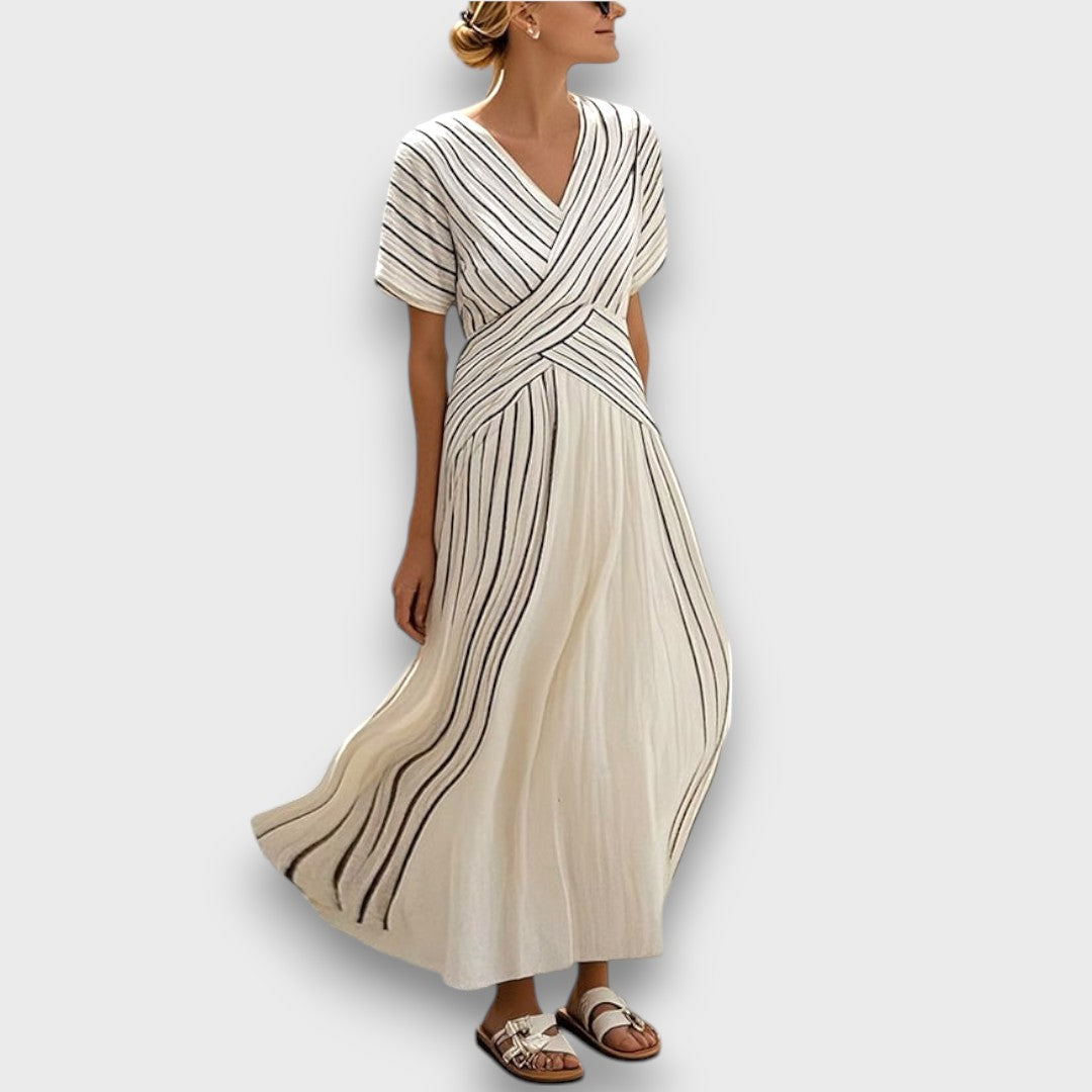 Dulcia – Gestreiftes Sommerkleid mit Wickeloptik WeiB