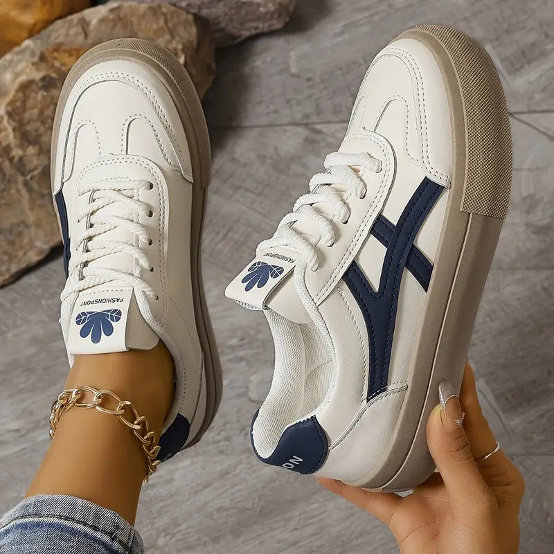 Edwina – Damen Sneaker mit Schnürung & Plateausohle Blau