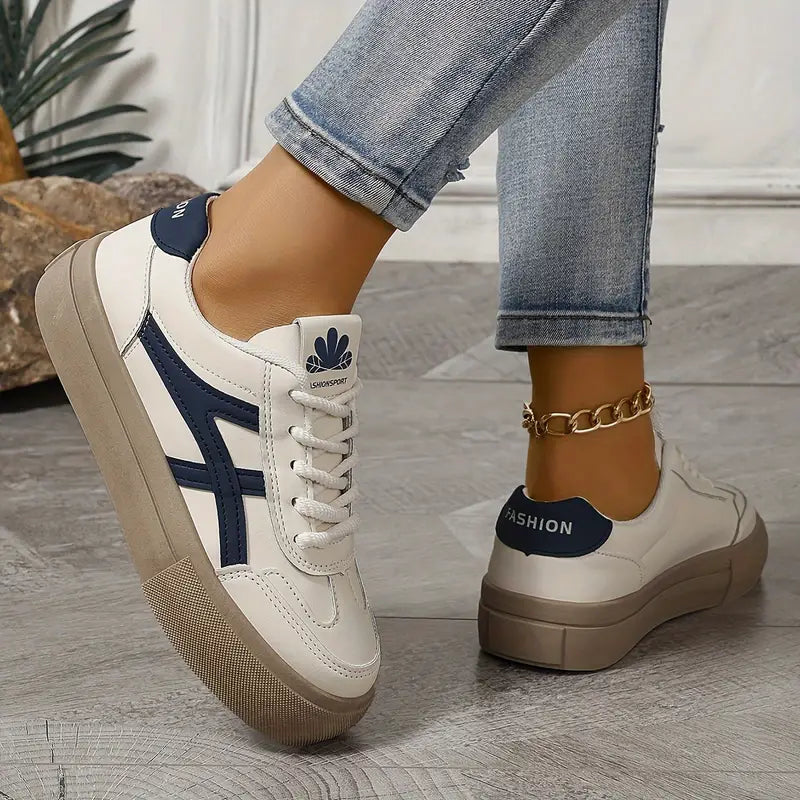Edwina – Damen Sneaker mit Schnürung & Plateausohle Blau 2