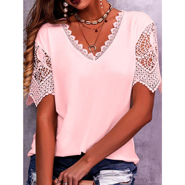 Elodia – Damenbluse mit zarter Spitzenverzierung Rosa