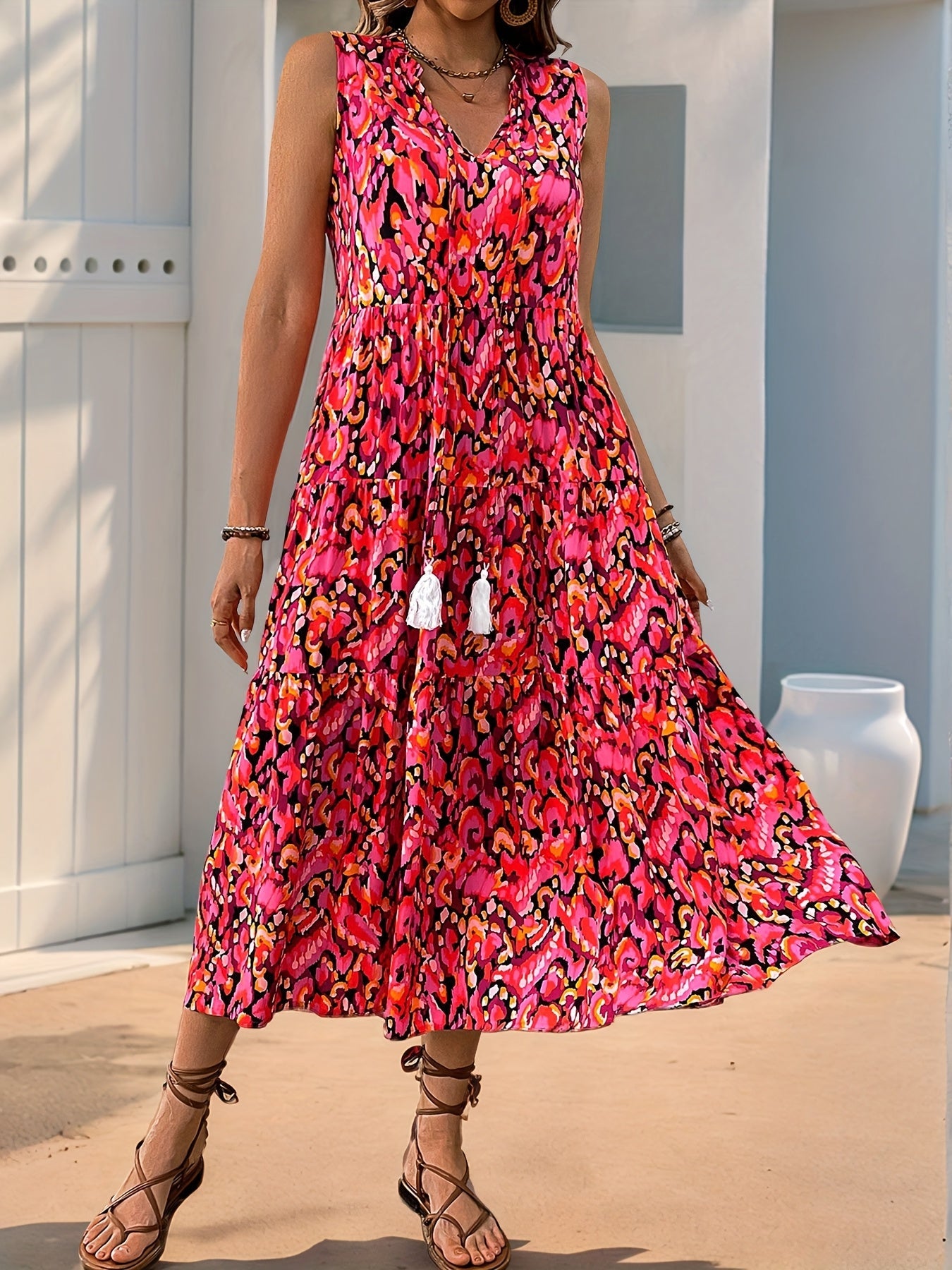 Fionnuala – Bohemian Sommerkleid ohne Ärmel mit Tie-Dye Rot