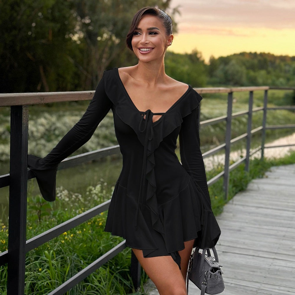 Jenny - Spitzkragen Kleid Mit Ausgestellten Ärmeln Schwarz