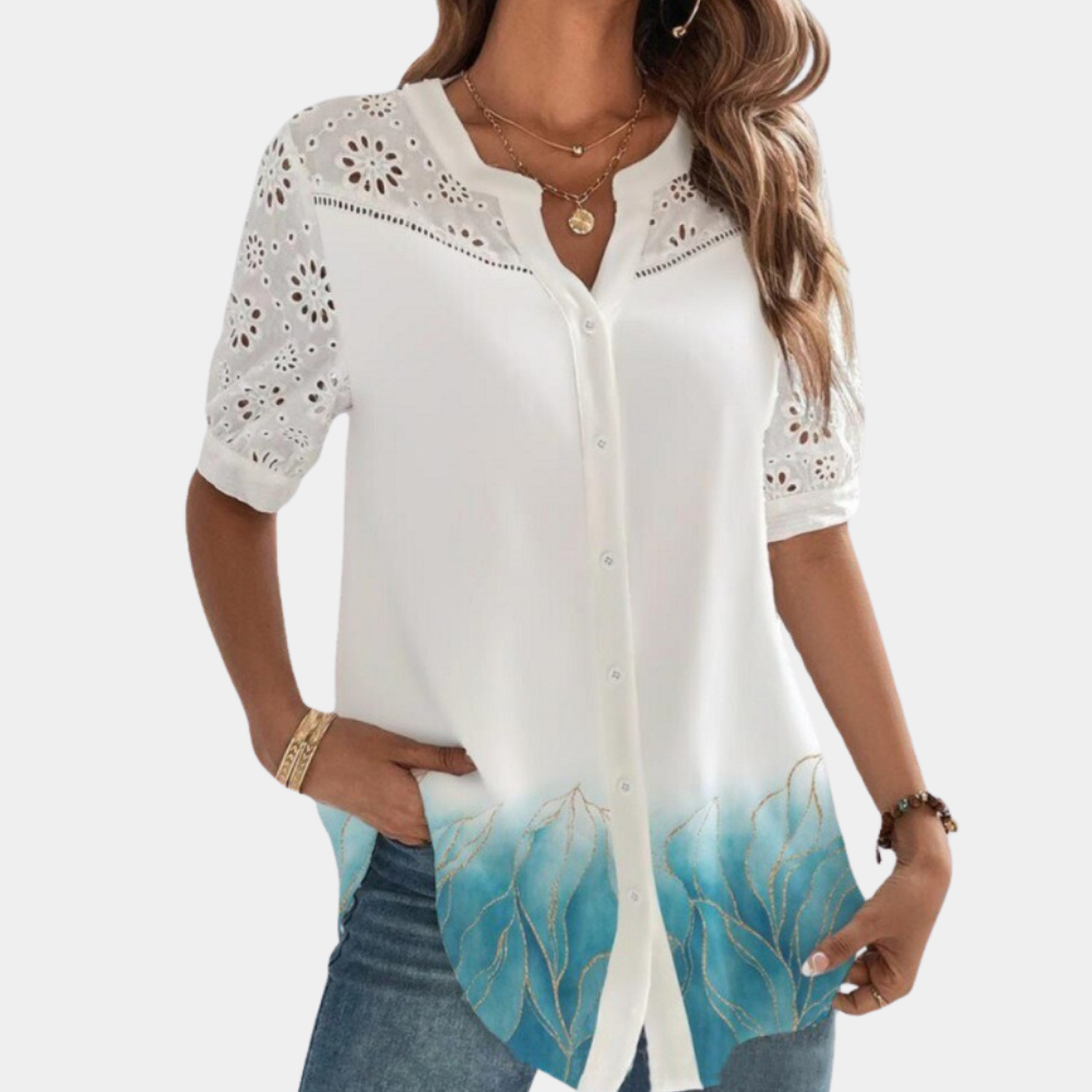 Jorinde – Elegante Damenbluse Hellblau