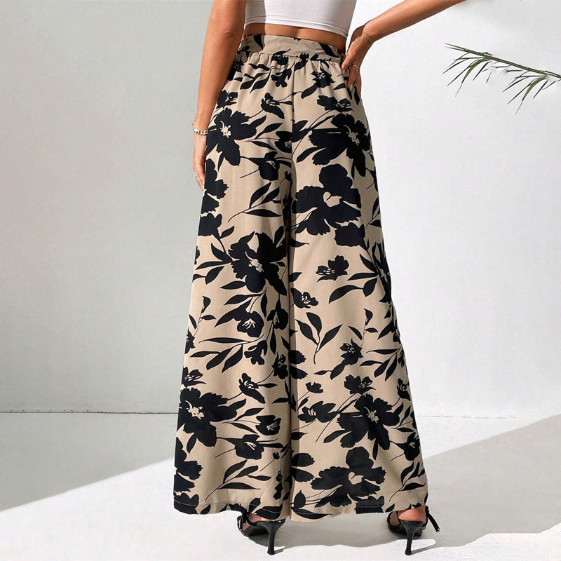 Kassandra - Boho Damen Sommerhosen mit Blumenmuster Mehrfarbig
