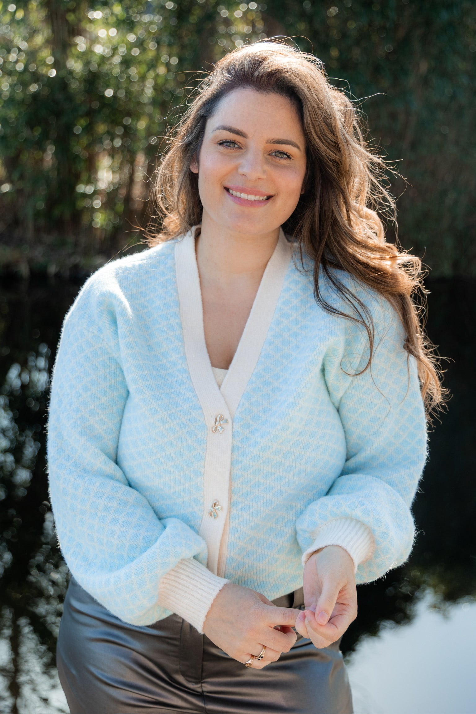 Dunya - Hellblaues Damen Jäckchen Mit Schleifendetail