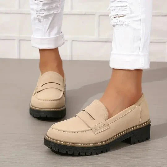 Monika – Edle Wildleder-Loafer beige