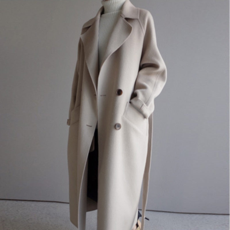 Nelly – Wintermantel Damen Lang Modern Chic Beige