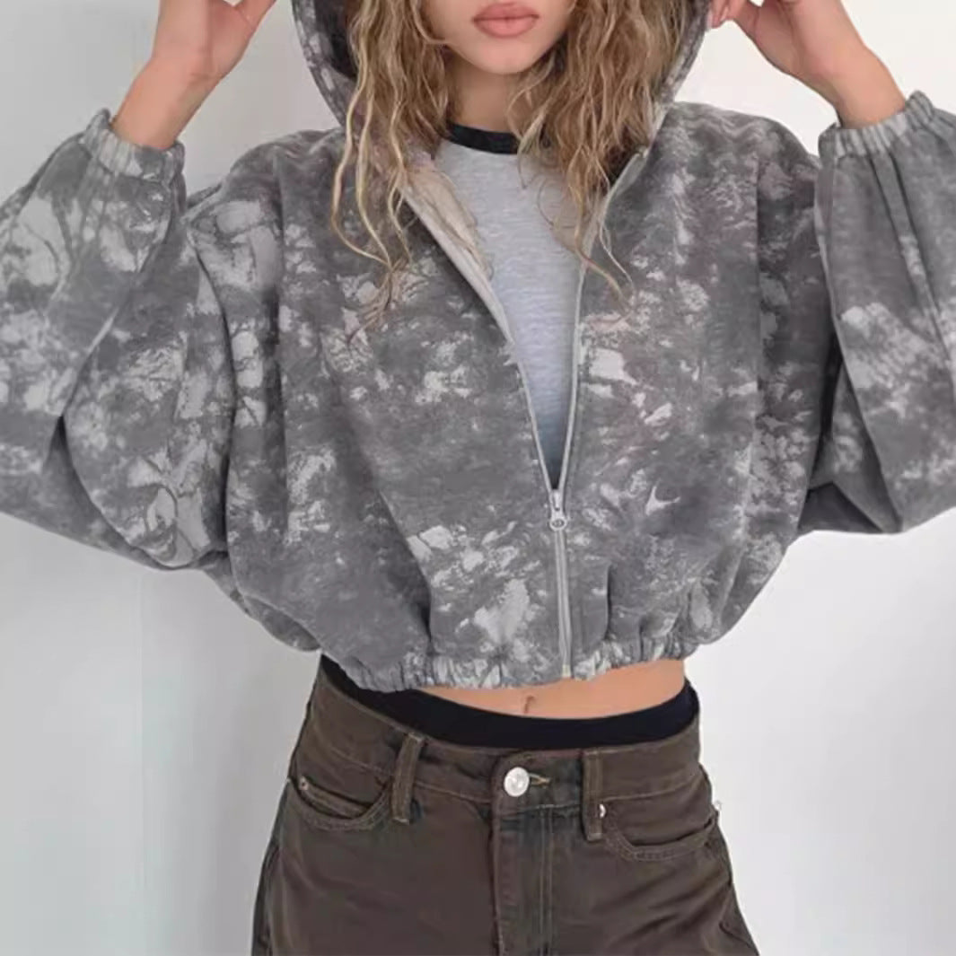 Kerstin – Kapuzenjacke mit abstraktem Muster