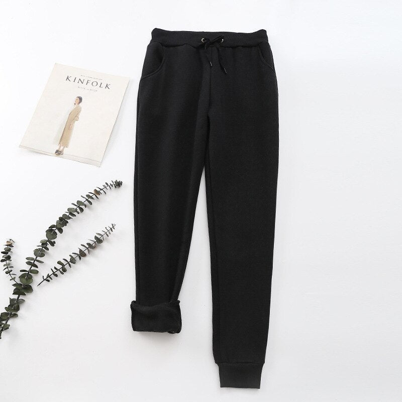 Orsola - Jogginghose mit Fleecefutter und Taschen Schwarz