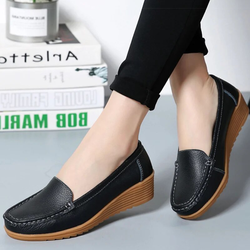 Philindra - Loafers mit Keilabsatz Schwarz